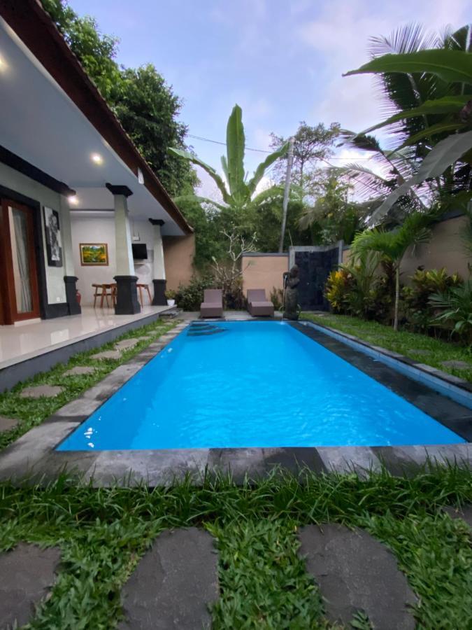 Ubud Mesari Private Pool Villa Exterior foto